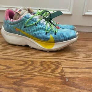 nike off white vapor street